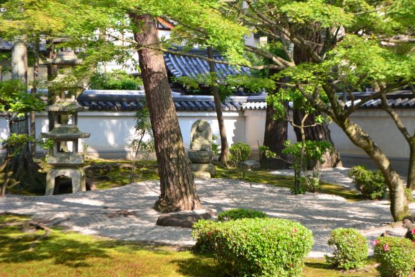 Zen Garden Landscaping in Merrillville