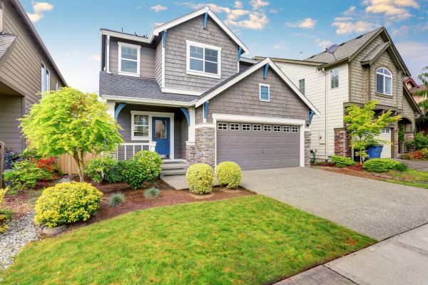 Curb Appeal Landscaping in Merrillville